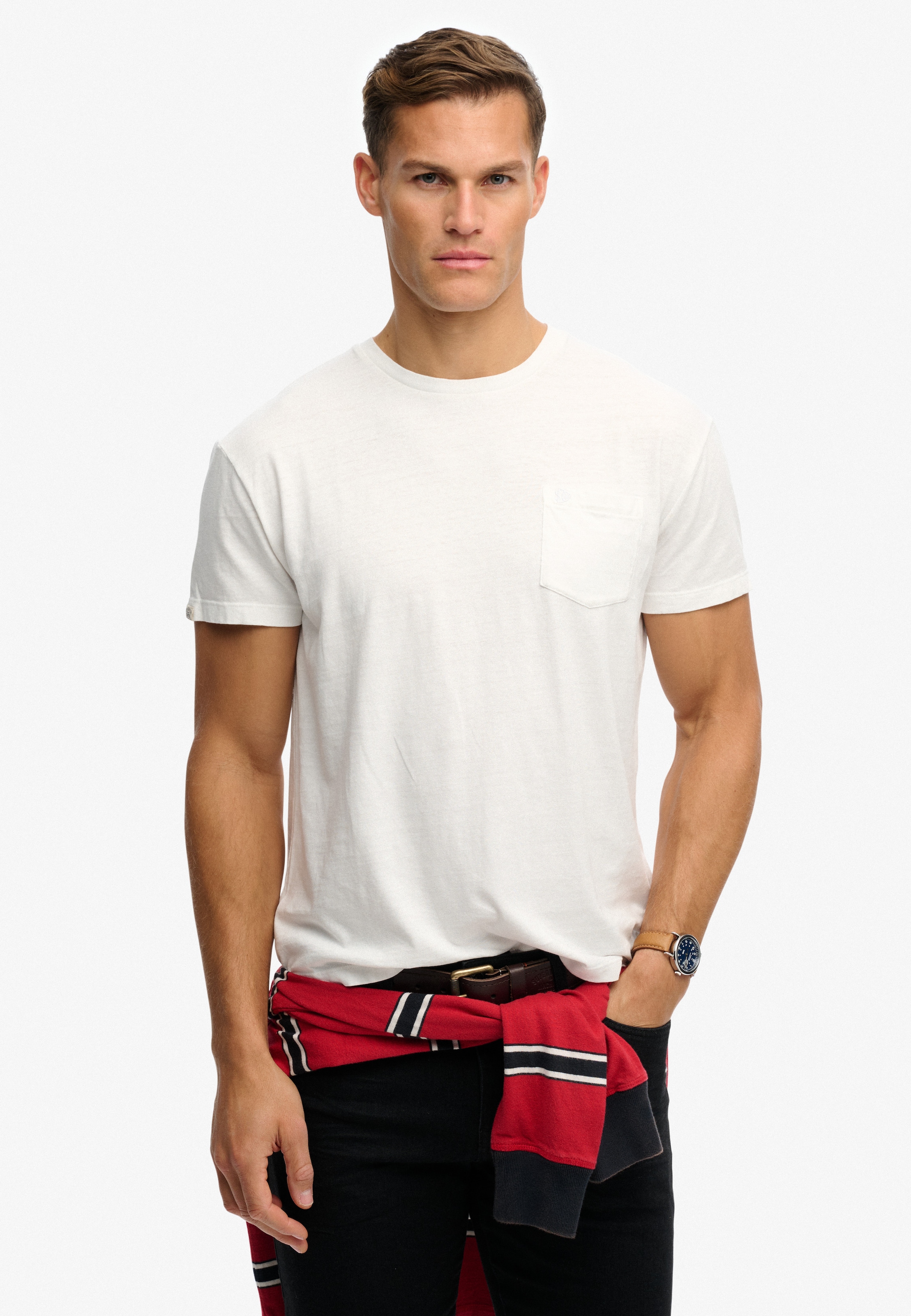 Superdry Rundhalsshirt »COTTON CLASSIC LINEN PKT TEE« aus tollem Baumwoll-Leinen-Mischgewebe