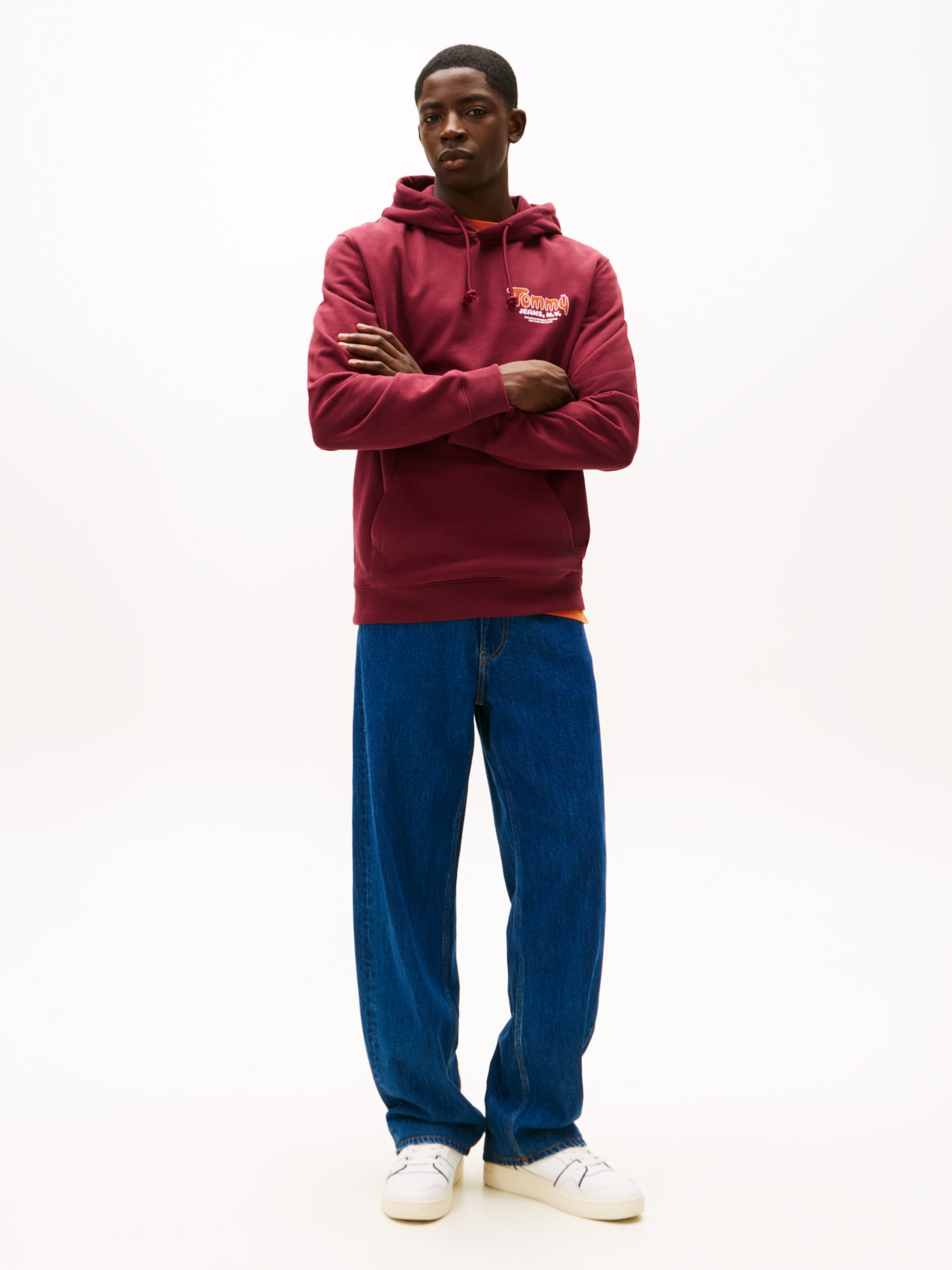 Tommy Jeans Kapuzensweatshirt »FONT PLAY HOODIE«, Regular fit mit Kapuze
