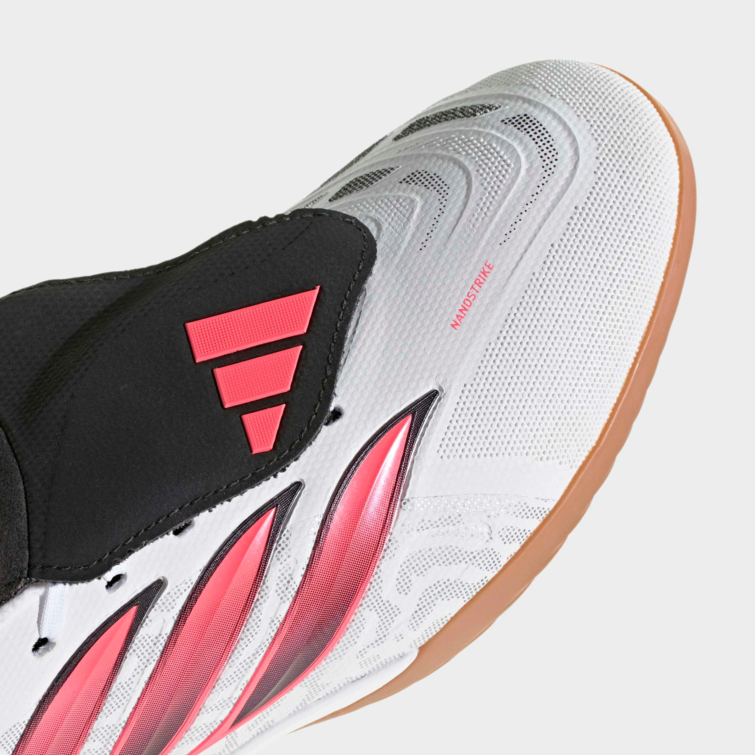 adidas Performance Fußballschuh »PREDATOR LEAGUE , HALLE, UMSCHLAGBARE ZUNGE«  für Hallenboden