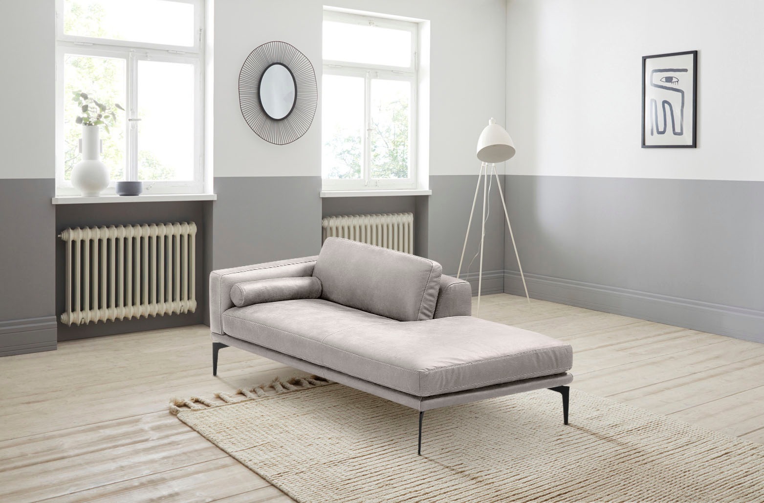 Egoitaliano Ottomane »Masu, Design trifft super Sitzkomfort, mit toller Detailverarbeitung«, Rückenkissen und Armteilrolle für mehr Komfort, mit Metallfüßen
