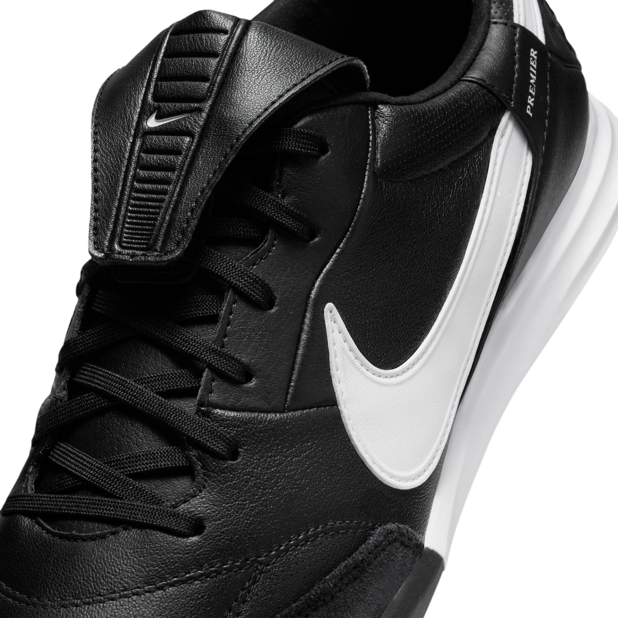Nike Fußballschuh »THE PREMIER III TF«  für kurzen Kunstrasen, Hart- und Aschenplätze