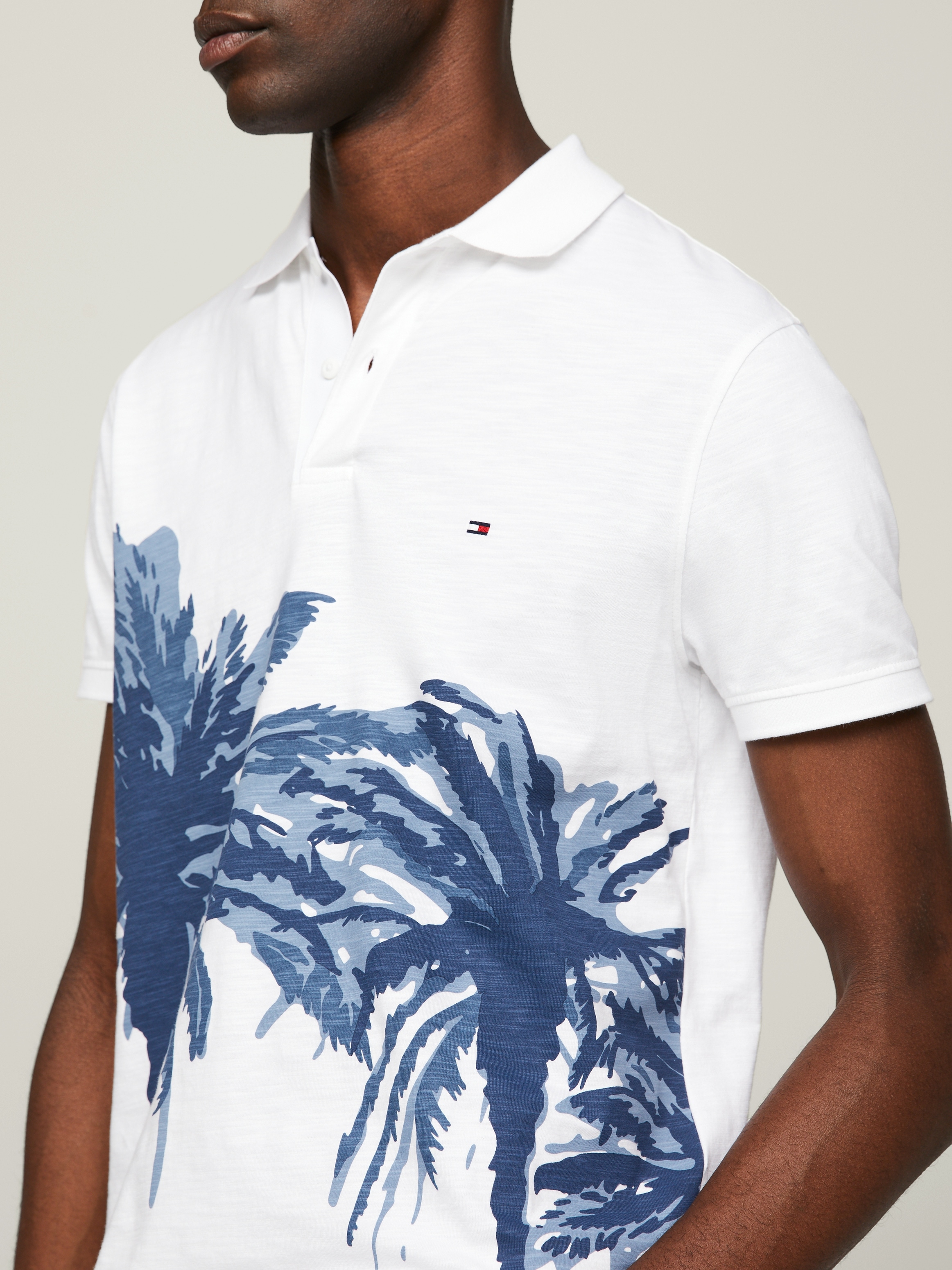 Tommy Hilfiger Poloshirt »PALM PLACEMENT PRINT REG POLO«, kontrastreicher Palmenprint