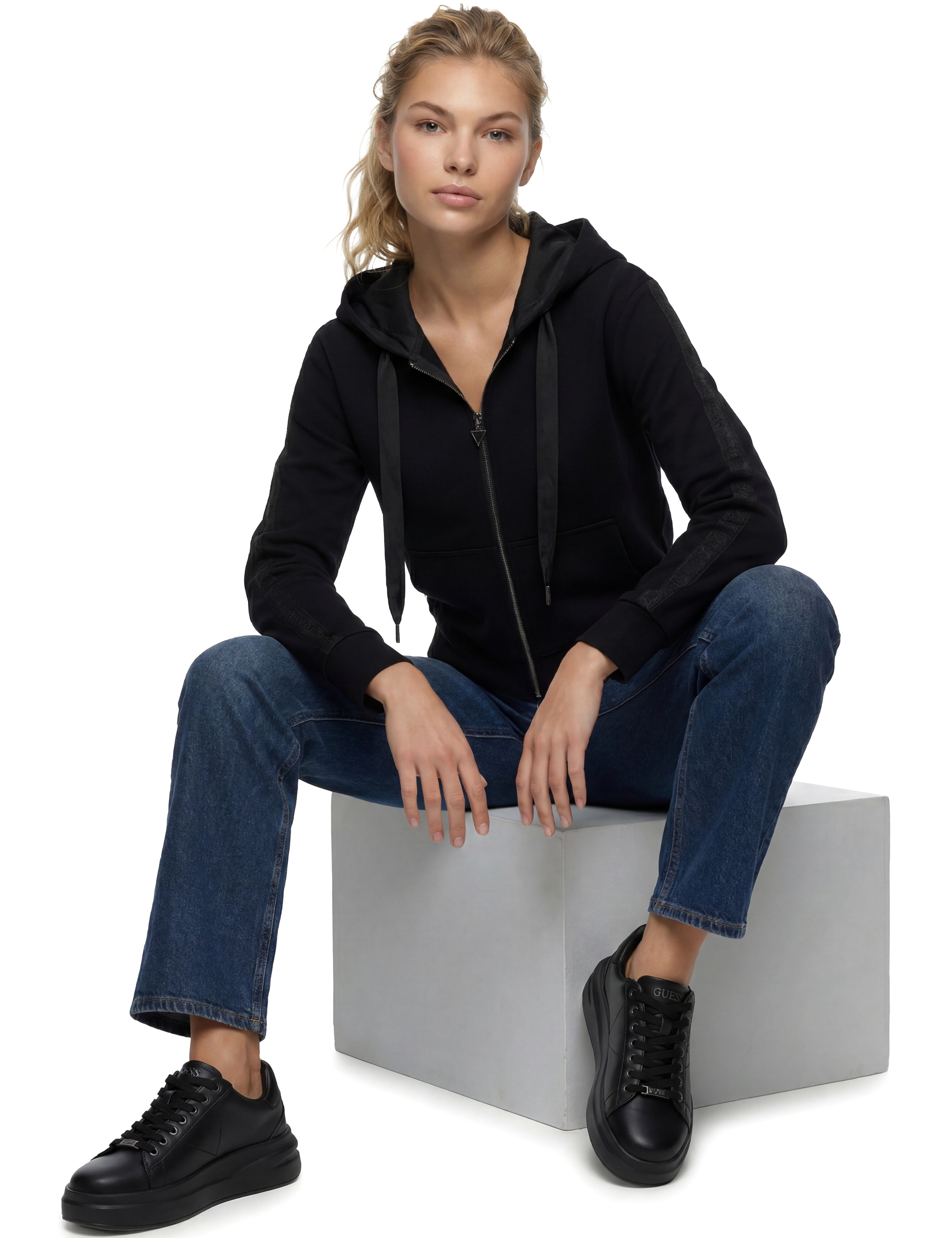 Guess Sweatjacke »NEW HOODED VICTOIRE SCUBA ZIP« mit Kapuze