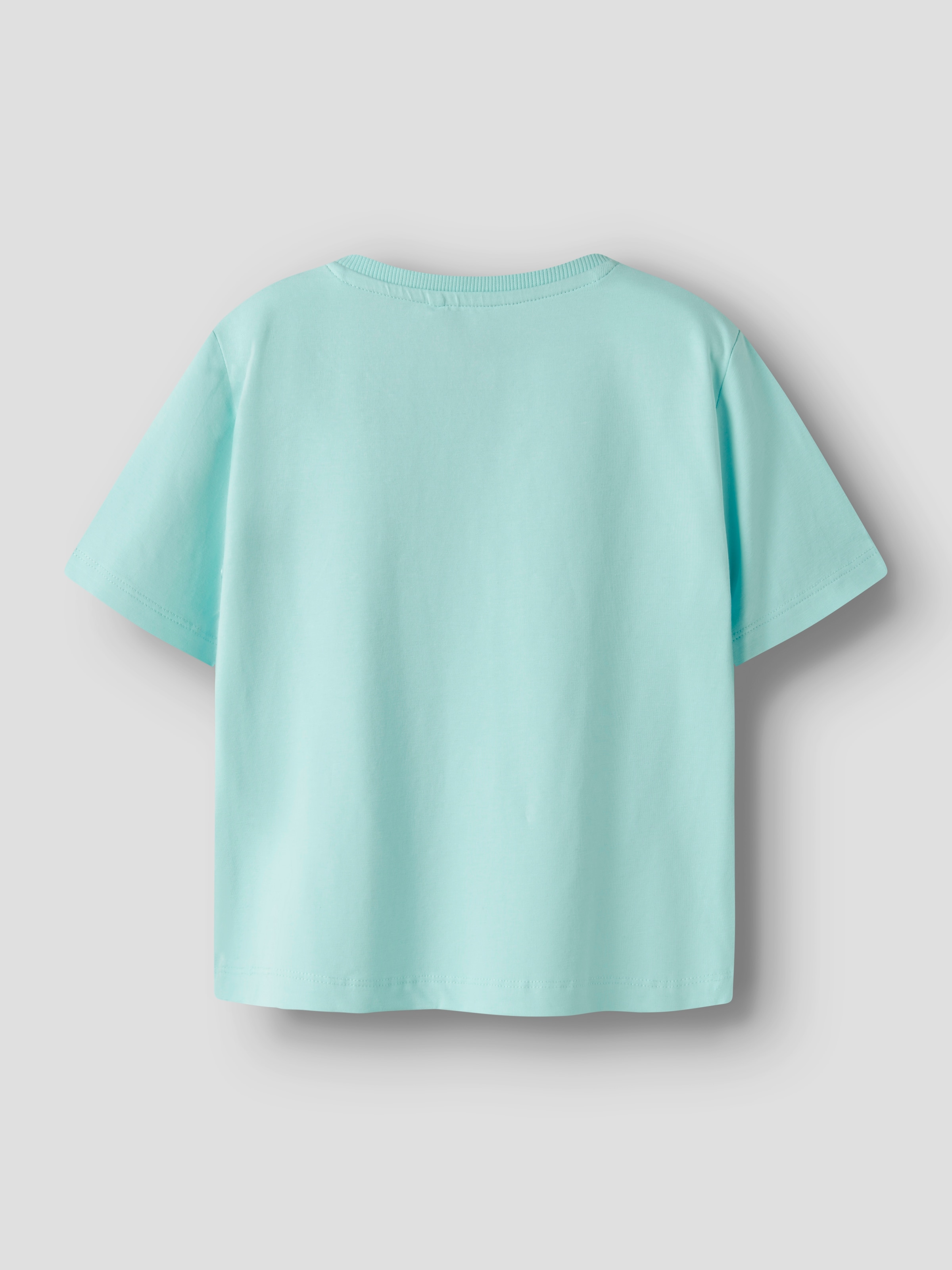 Name It T-Shirt »NMMFIKZ SS NREG TOP BOX« mit kleiner, aufgesetzter Brusttasche