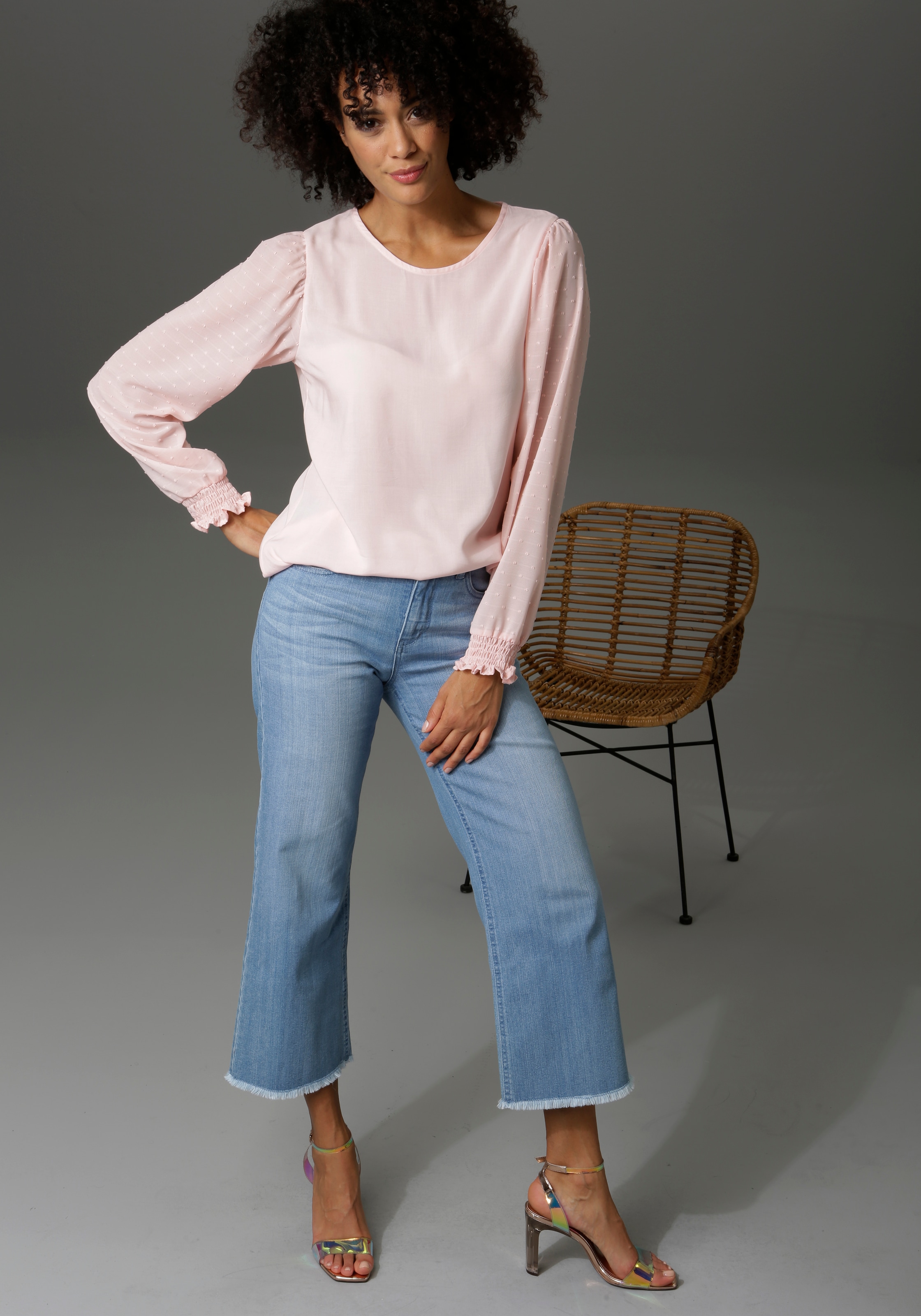 leicht online CASUAL bei mit 7/8-Jeans, OTTO ausgefranstem Aniston Beinabschluss