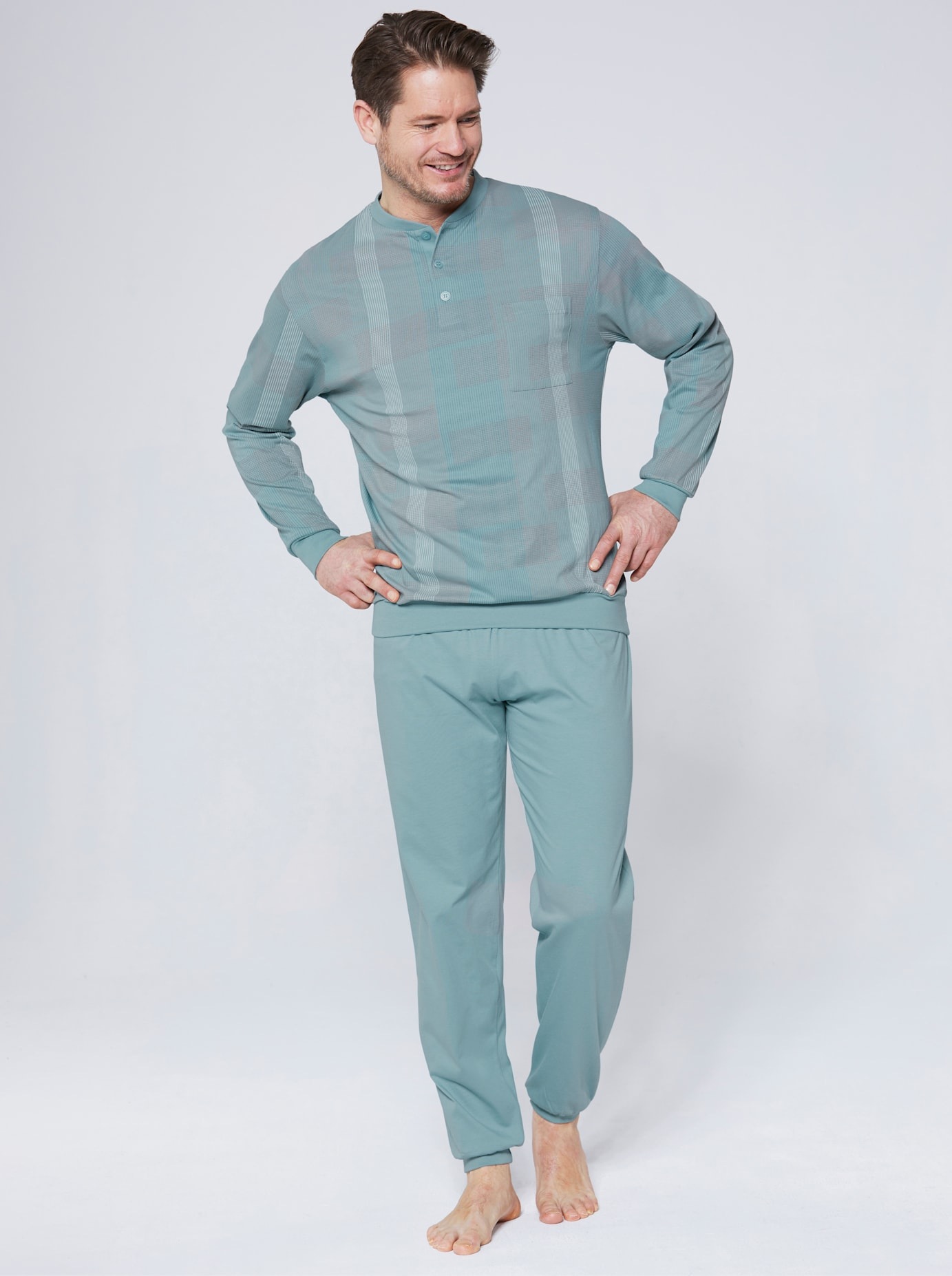 Normann Herren Schlafanzug in grün, Größe 44/46