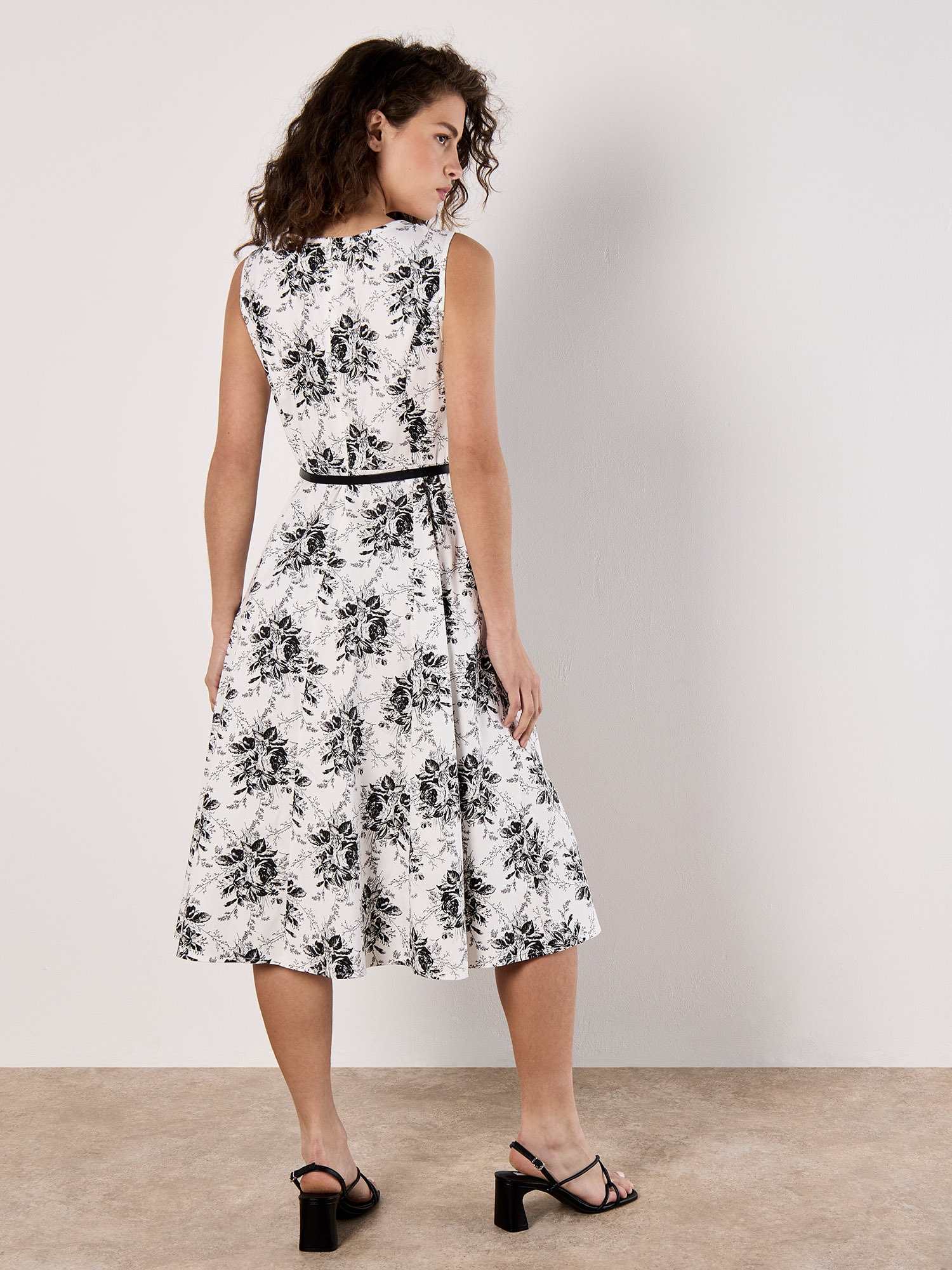 Apricot Midikleid »Midikleid« abnehmbarer Gürte,  mit abmehmbarem Gürtel