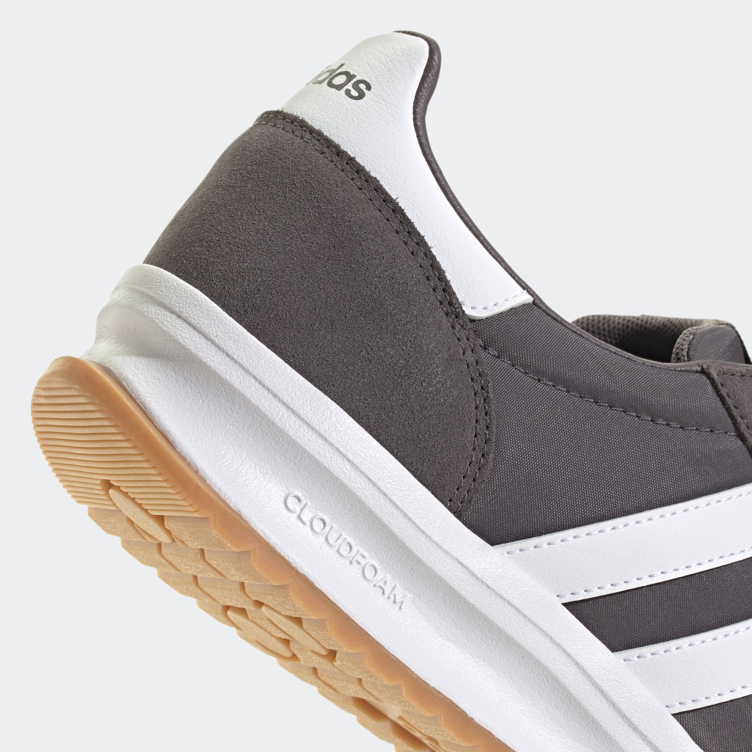 adidas Sportswear Sneaker »RUN 70S 2.0«, inspiriert vom Design des adidas SL72
