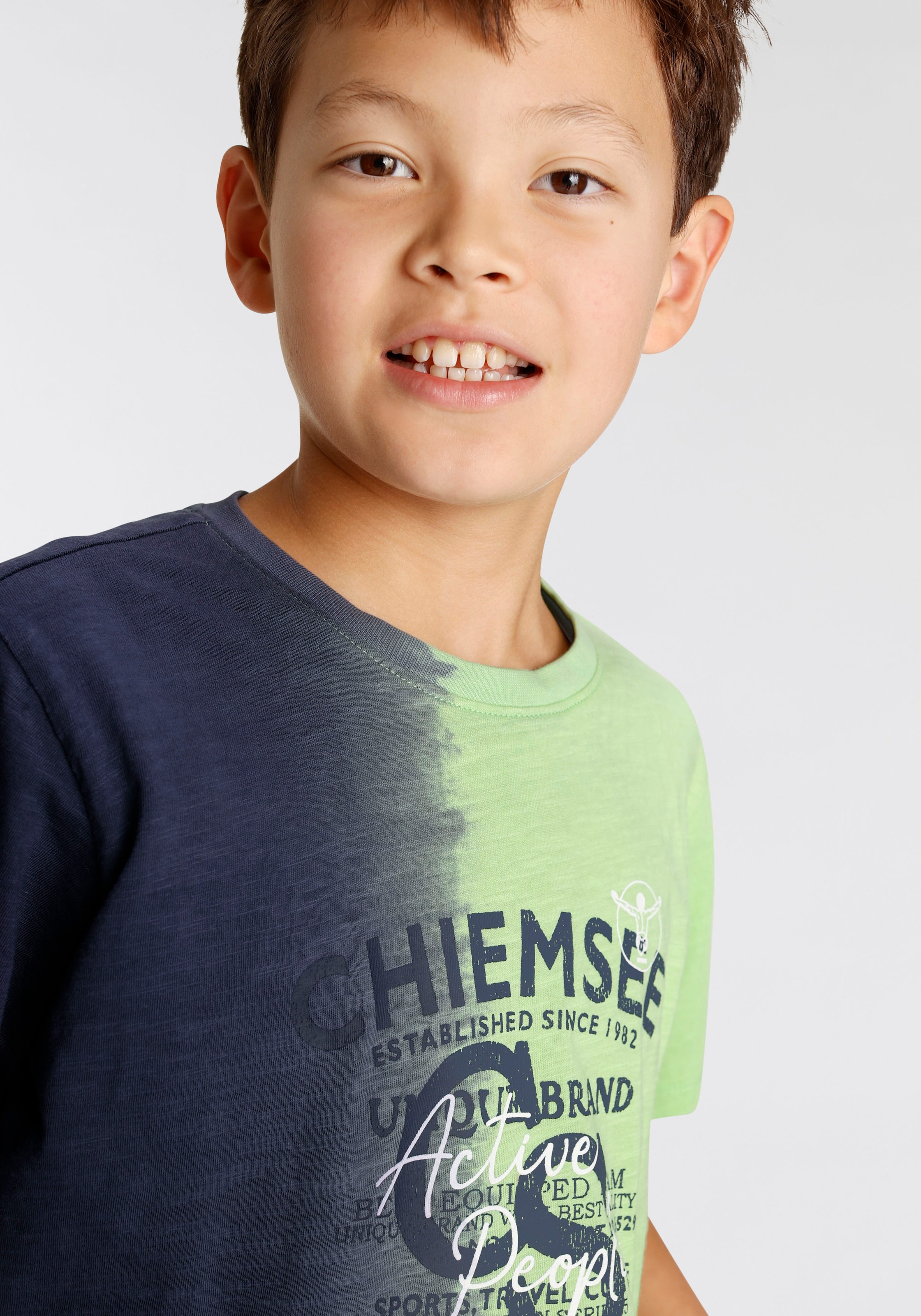 Chiemsee T-Shirt »Farbverlauf«, mit bestellen bei vertikalem Farbverlauf OTTO