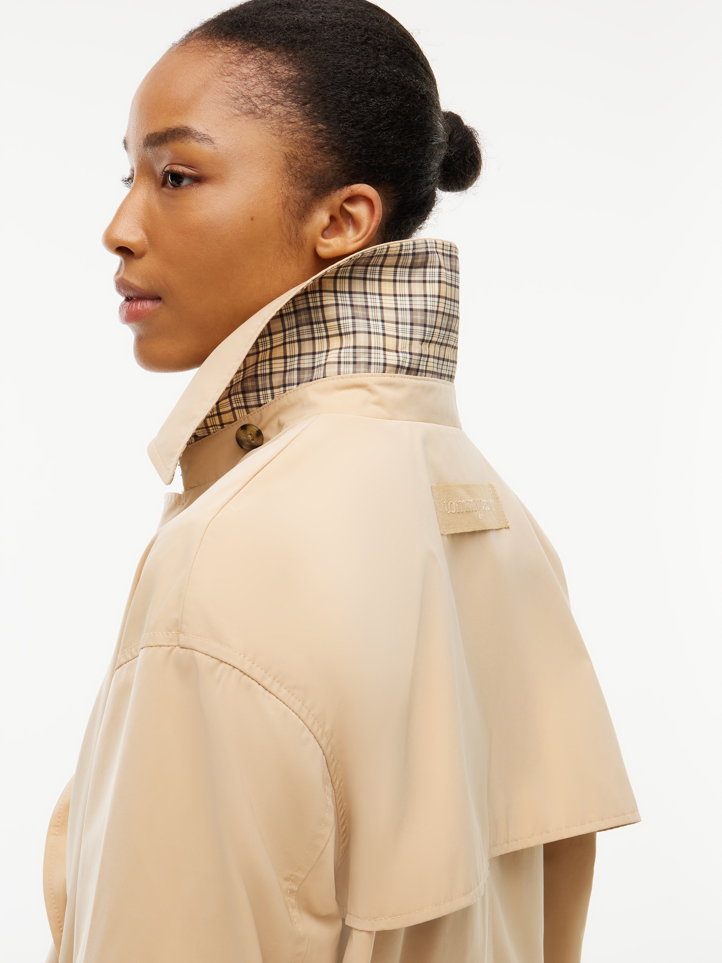 Tommy Jeans Kurzjacke »TJW SHORT TRENCH JACKET« Materialmix