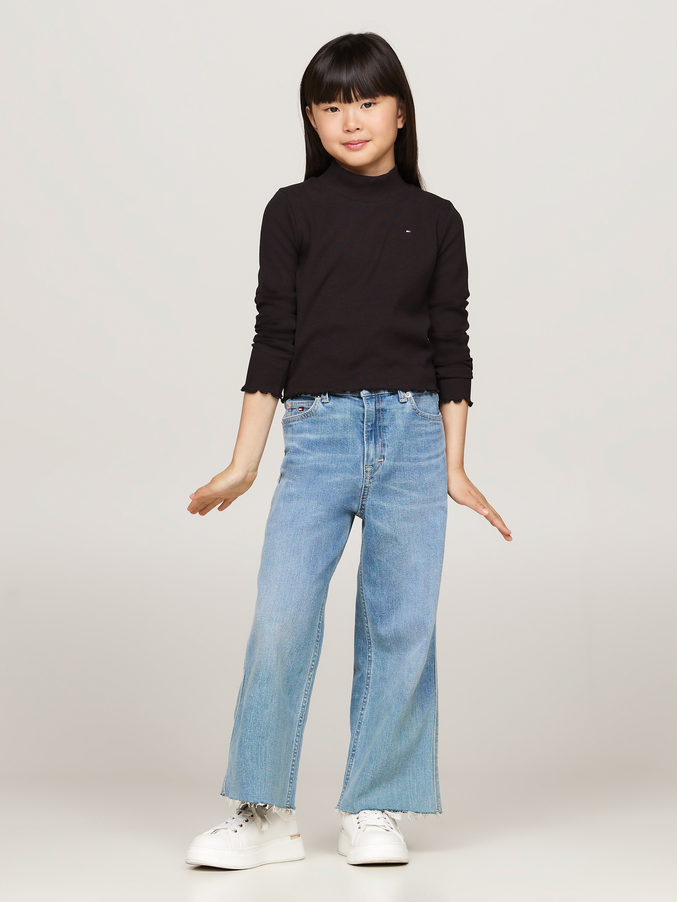 Tommy Hilfiger Langarmshirt »MOCK NECK RIB TOP LS«, mit Babylock-Saum, Logostickerei