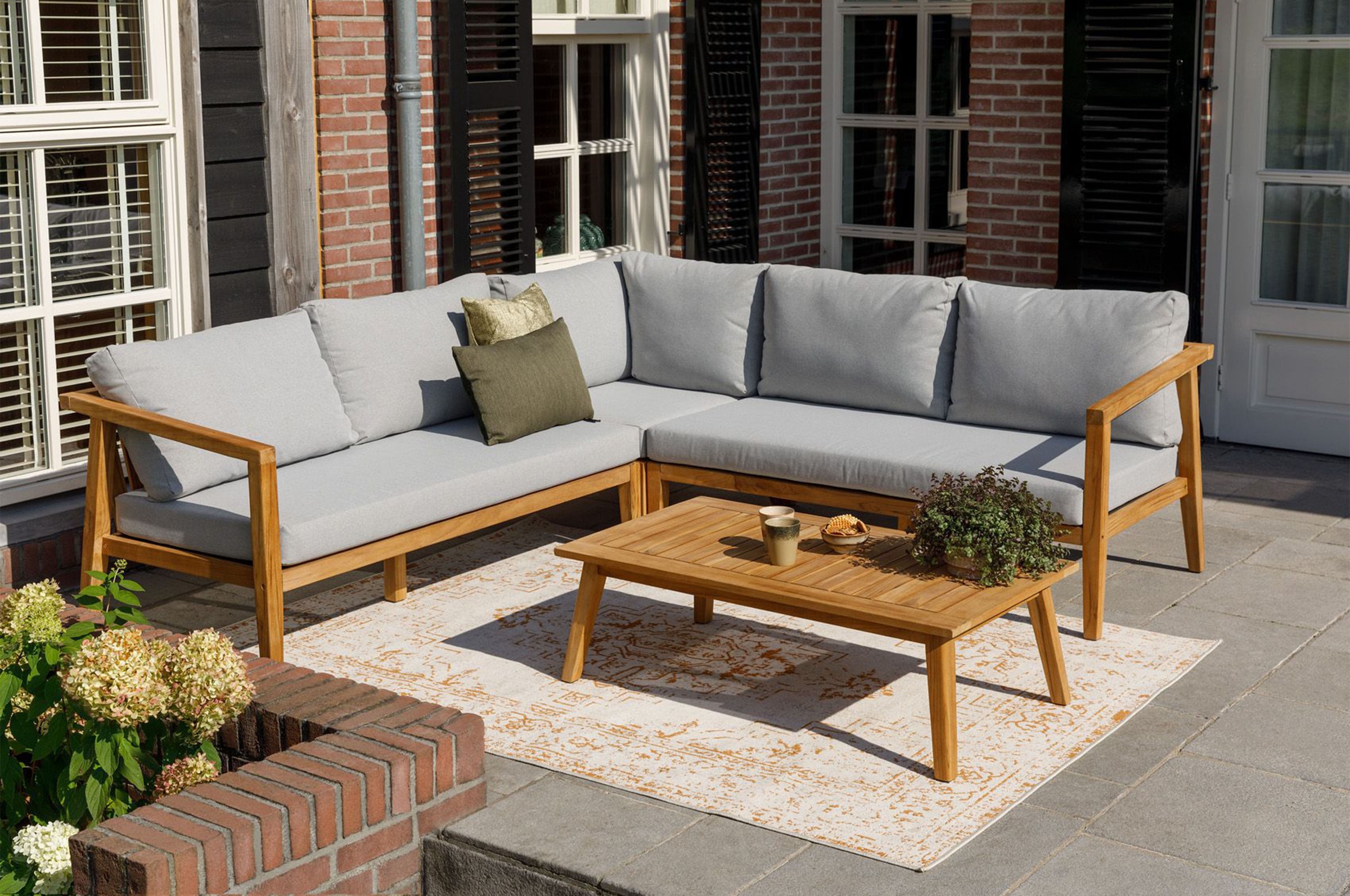 WOOOD Sitzgruppe »LUCCA LOUNGESET GARTEN TEAK INKL. KISSEN« 3 tlg. tlg.