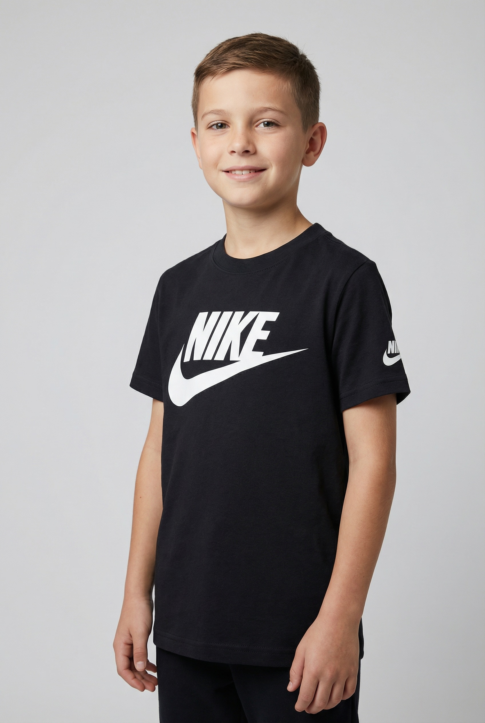 Nike Sportswear T-Shirt für Kinder, aus Baumwolle und Polyester, pflegeleicht