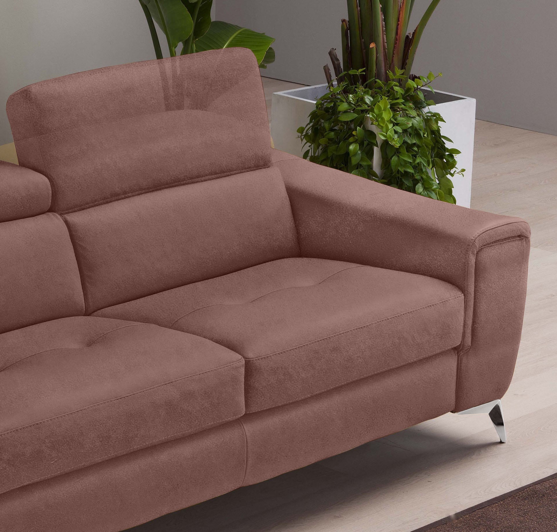 Egoitaliano Schlafsofa »Francine Designsofa, Loungesofa mit Dauerschlaffunktion, Breite 233 cm«, mit Bettfunktion, Luxus-Microfaser BLUSH, cedar wood, Fußfarbe chrom