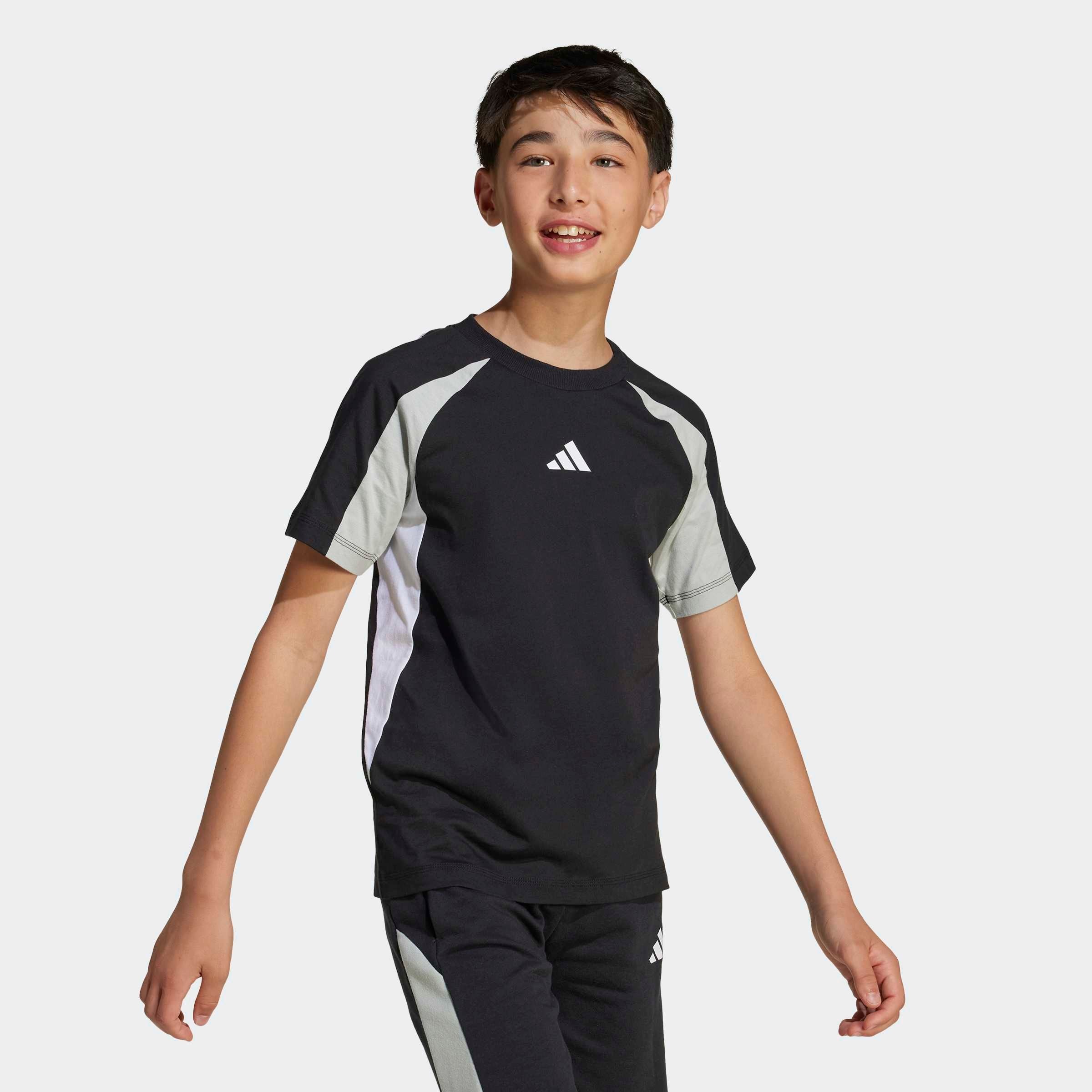 adidas Sportswear T-Shirt »SEASONAL ESSENTIALS COLORBLOCK KIDS«