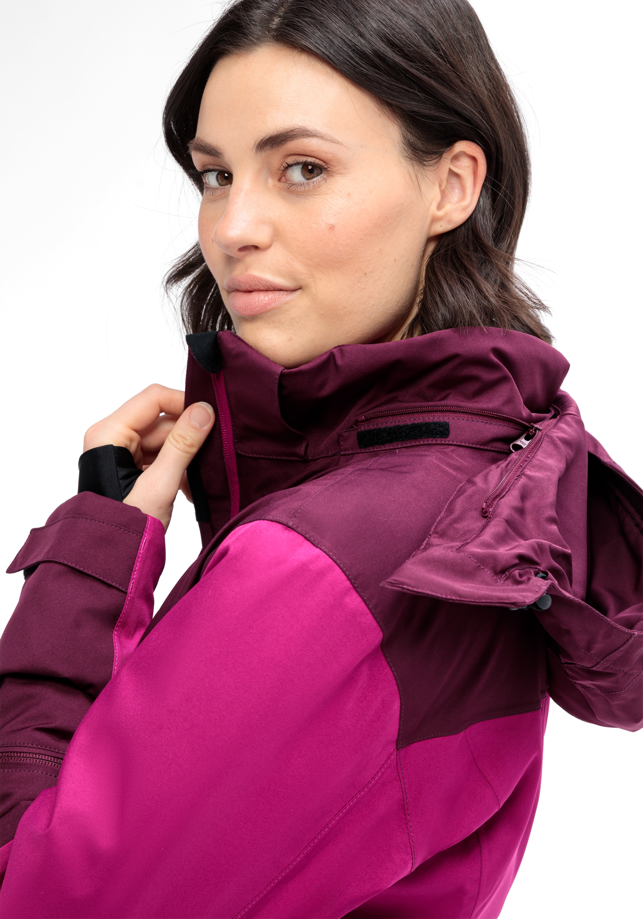 Maier Sports Skijacke »INA«, Damen Winterjacke, wasserdicht, 5 RV-Taschen und Kapuze, Regular fit