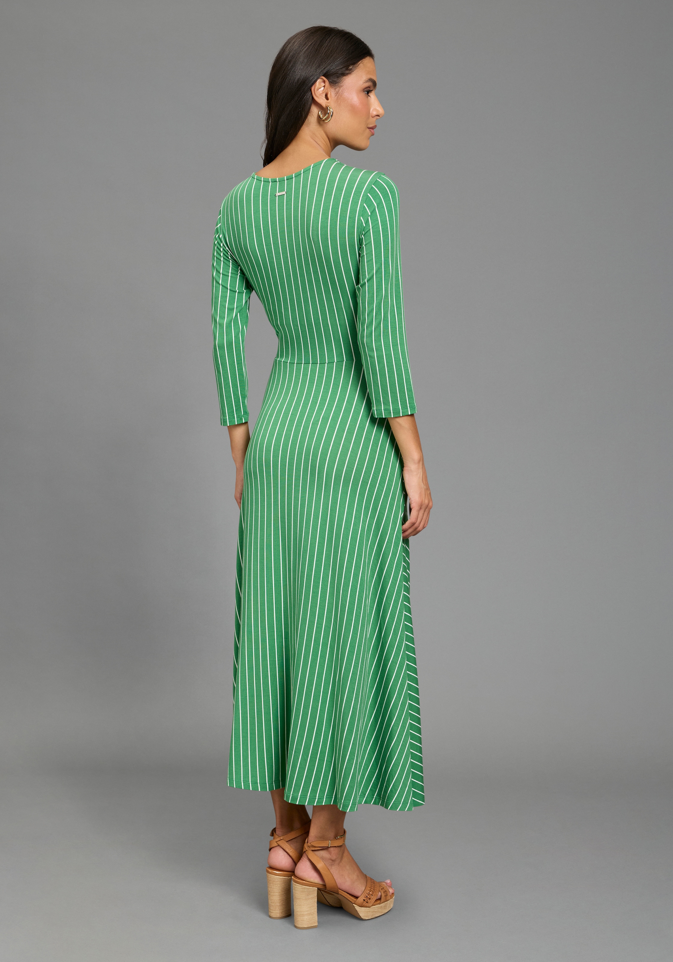 Laura Scott Midikleid im modischen Streifen-Design