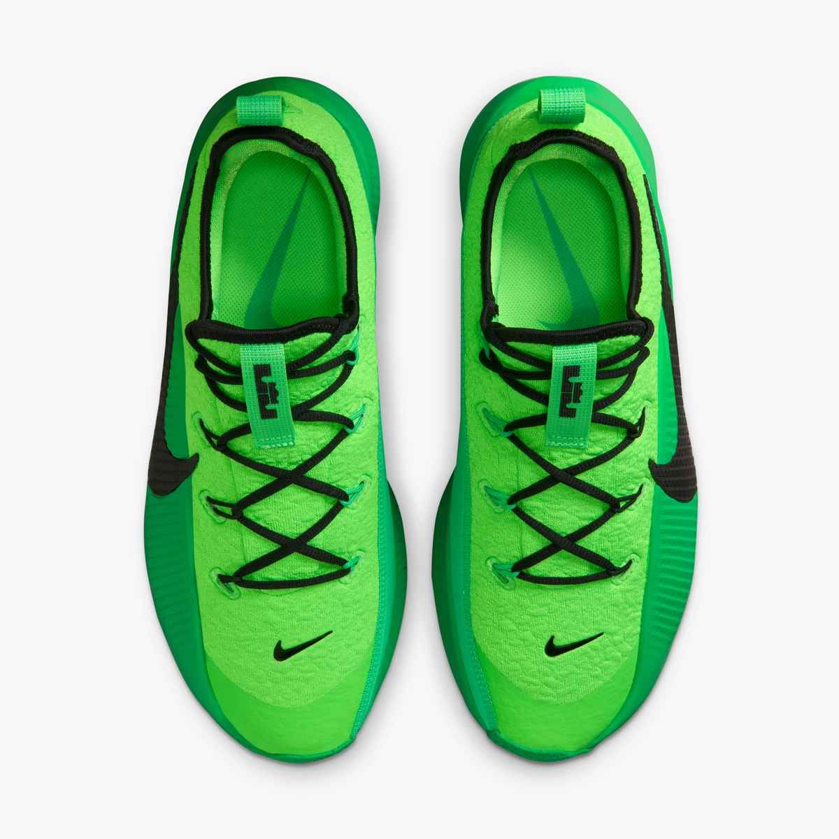 Nike Trainingsschuh »LEBRON TR 1«