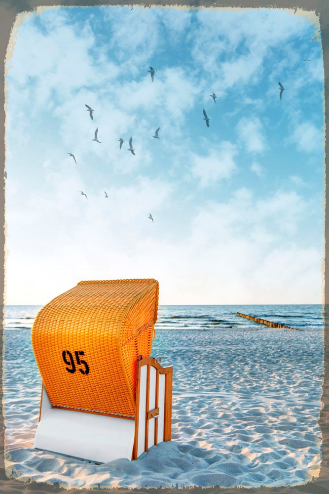 queence Metallbild »Beachday«, Strand-Strandbilder-Düne, (1 St.), Stahlschild, Blechschild, Strand, Möwen, Stranskorb