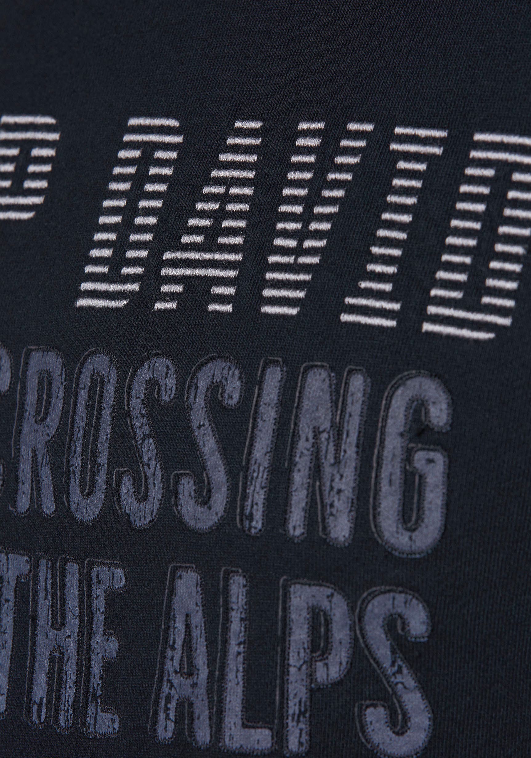 CAMP DAVID Sweatshirt, mit Prints und Stickereien