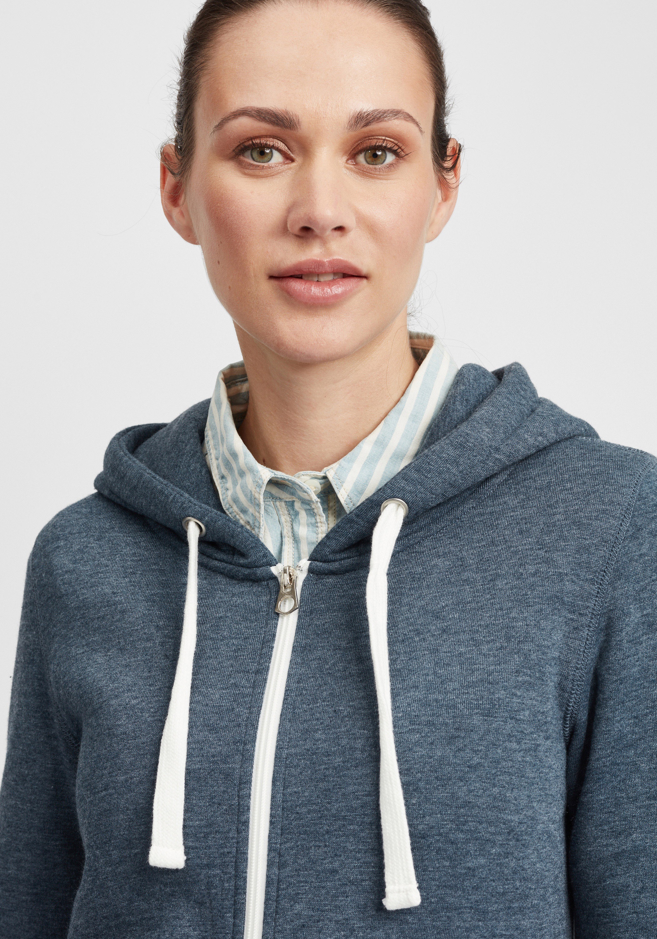 OXMO Kapuzensweatjacke »Kapuzensweatjacke OXOlinda«