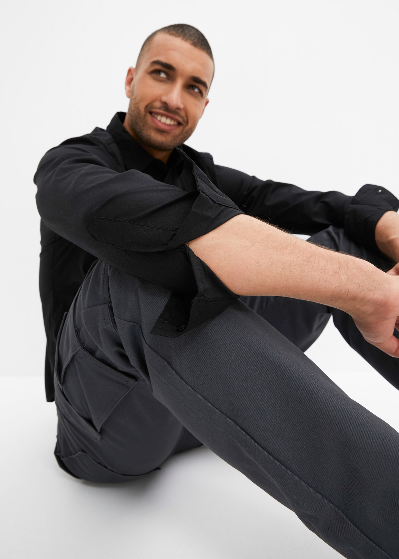 bonprix Langarmhemd schmale Passform, aus Baumwolle, Polyamid und Elasthan, Kentkragen