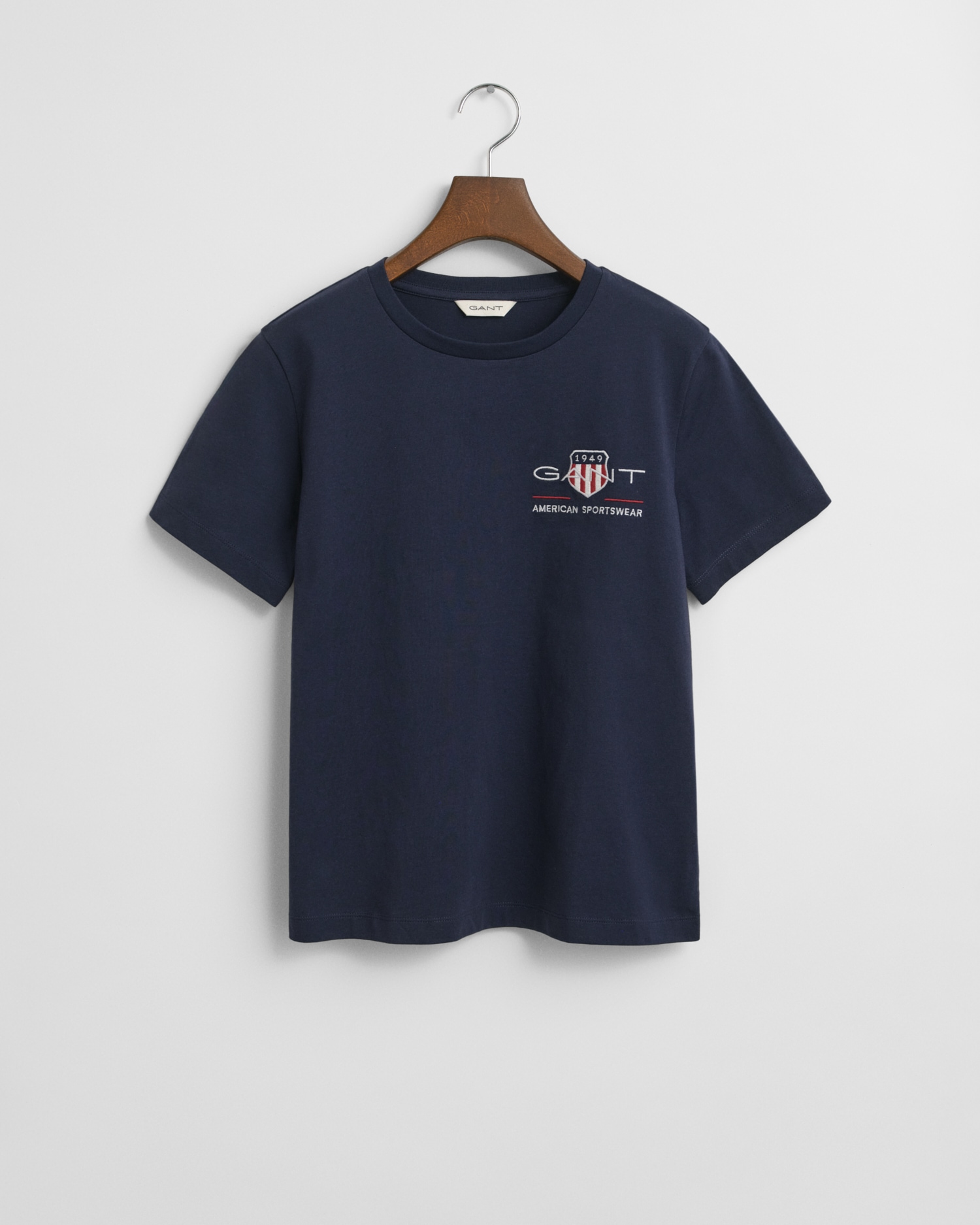 Gant T-Shirt »REG ARCHIVE SHIELD SS T-SHIRT« Stickerei, Rundhals,