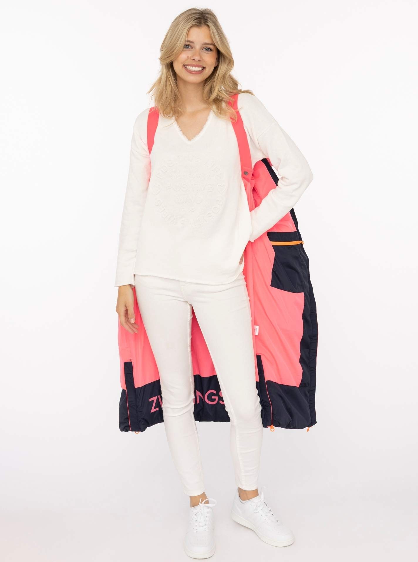 Zwillingsherz Steppmantel »„Cozy“« Kapuze, farbliche Details, Reißverschluss, elastische Bündchen
