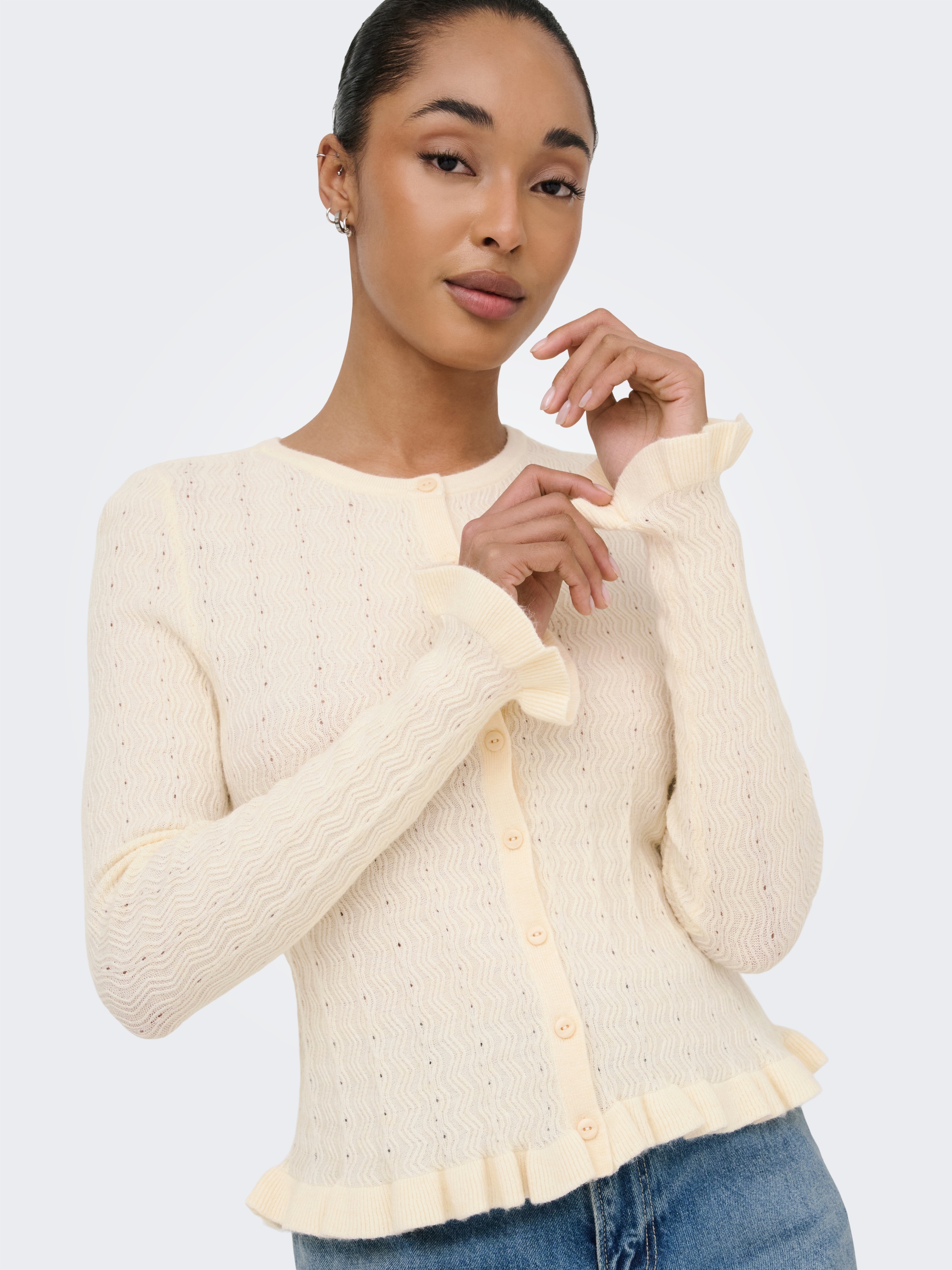 ONLY Strickjacke »ONLIBI LS O-NECK FRILL CARDI EX KNT« Viskosemischung, regular fit